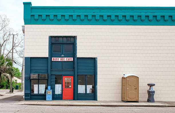 Affordable portable toilet rental in Bellflower, CA