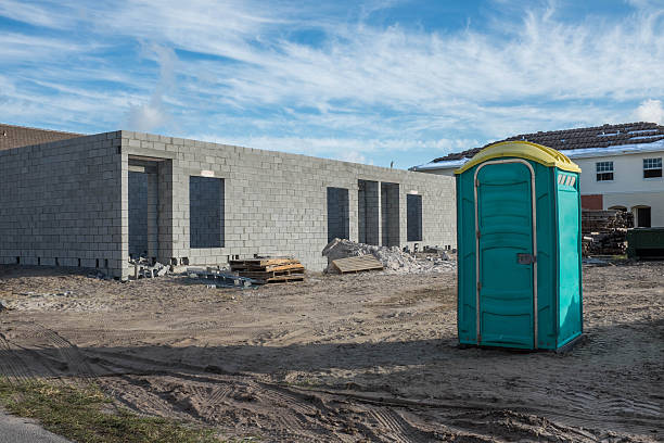 Portable Toilet Options We Offer in Bellflower, CA